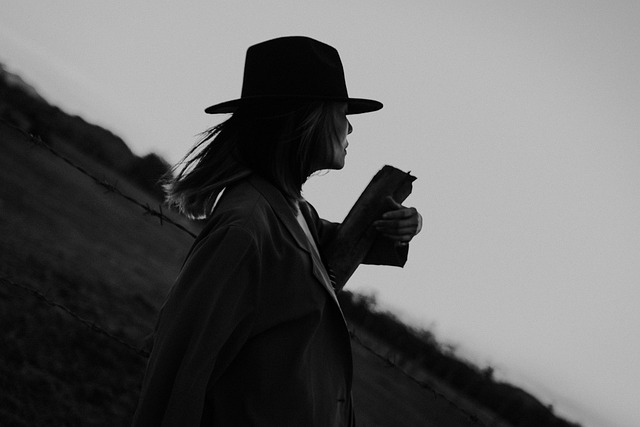 woman, field, portrait, meadow, model, sunset, nature, fashion, fedora, black and white